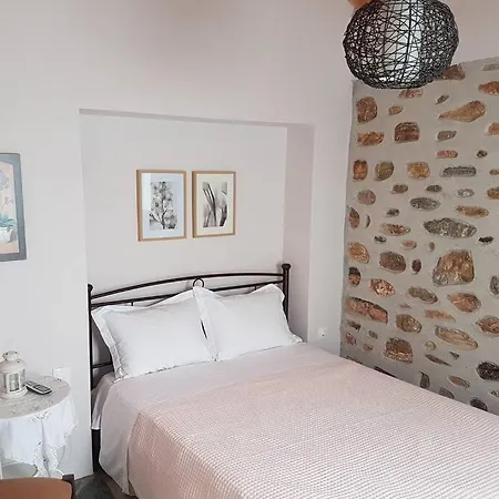 Nefeli Traditional House