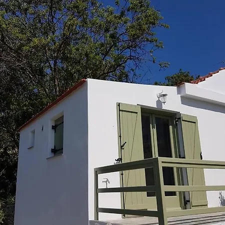 Nefeli Traditional House * Alónnisos