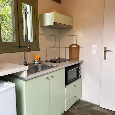 בית נופש Nefeli Traditional House *