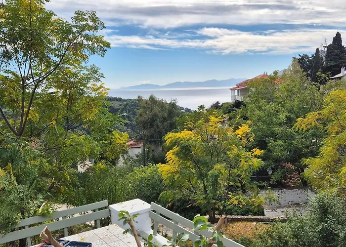 Nefeli Traditional House * Alónnisos